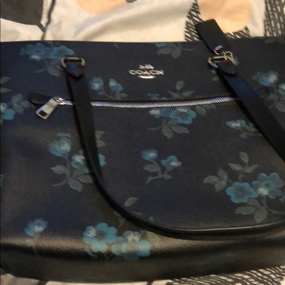 Coach Purse - Brand New - Picture 3 of 5